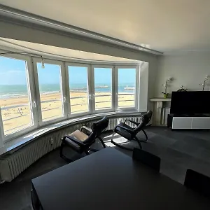 Appartement Zeezicht Majestic 6, Oostende