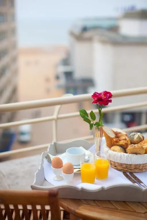 Hotel Imperial Ostend 3*,
